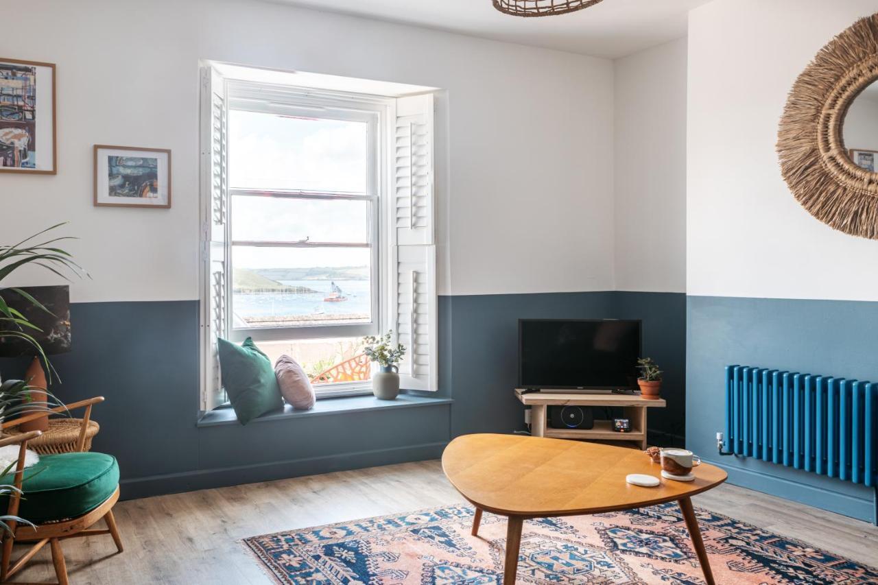 Stunning Views Over The Beautiful Falmouth Harbour Екстер'єр фото